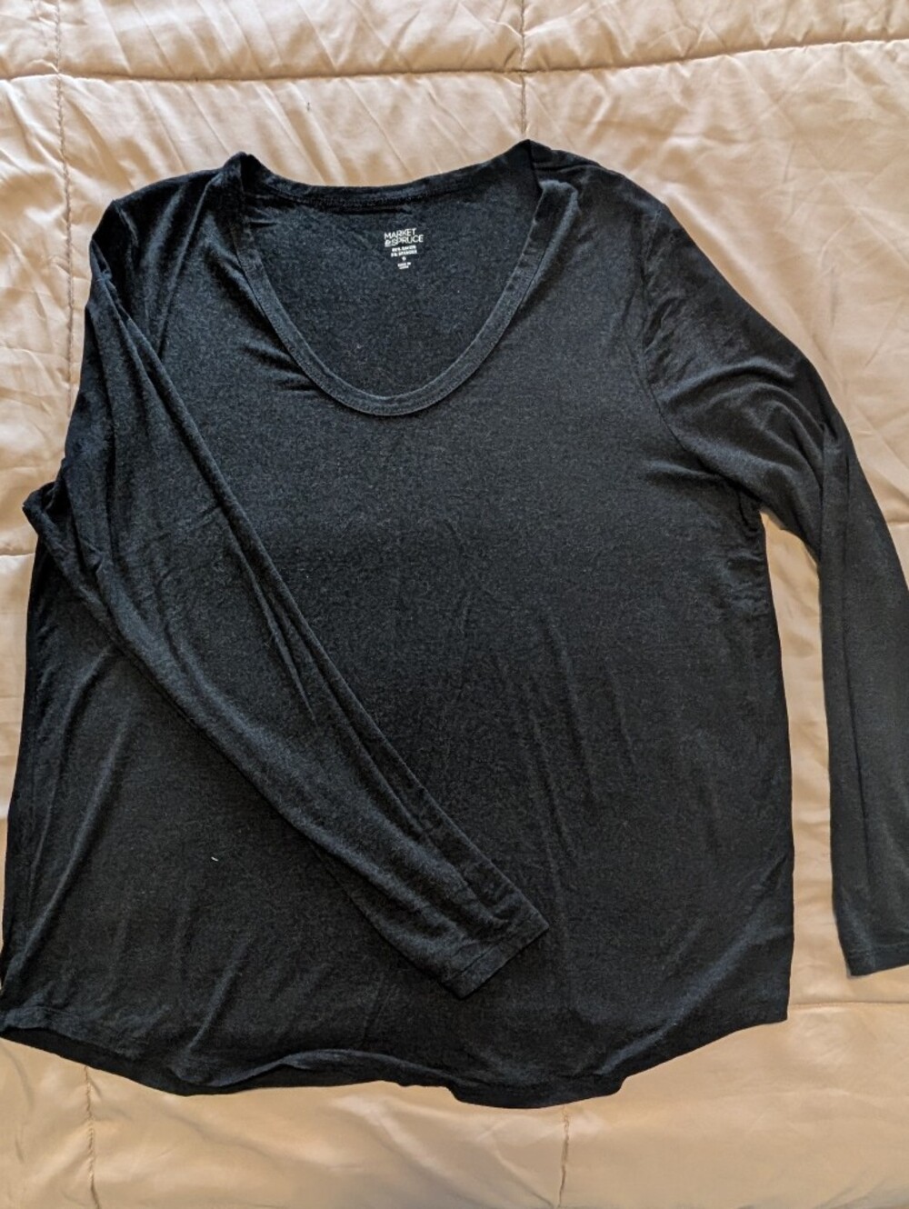Market & Spruce Long Sleeve Crewneck Top
